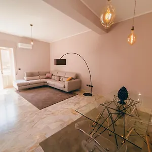 Holiday home Ficu Palace 
